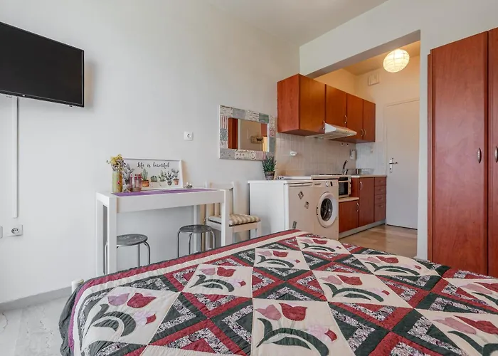 μελίτατα 14 * Retimno